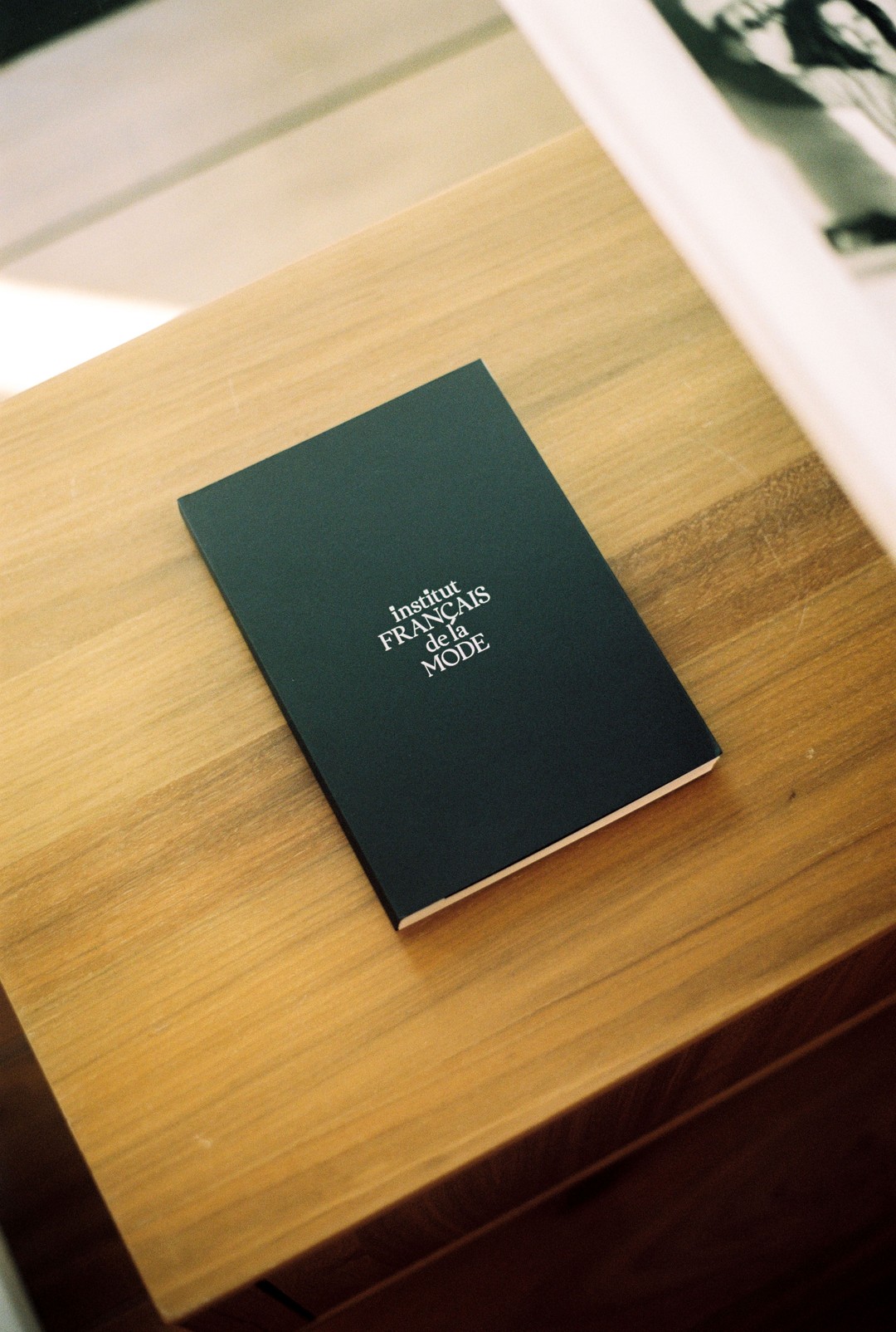 Carnets Merchery personnalisés pour l'Institut Français de la Mode.