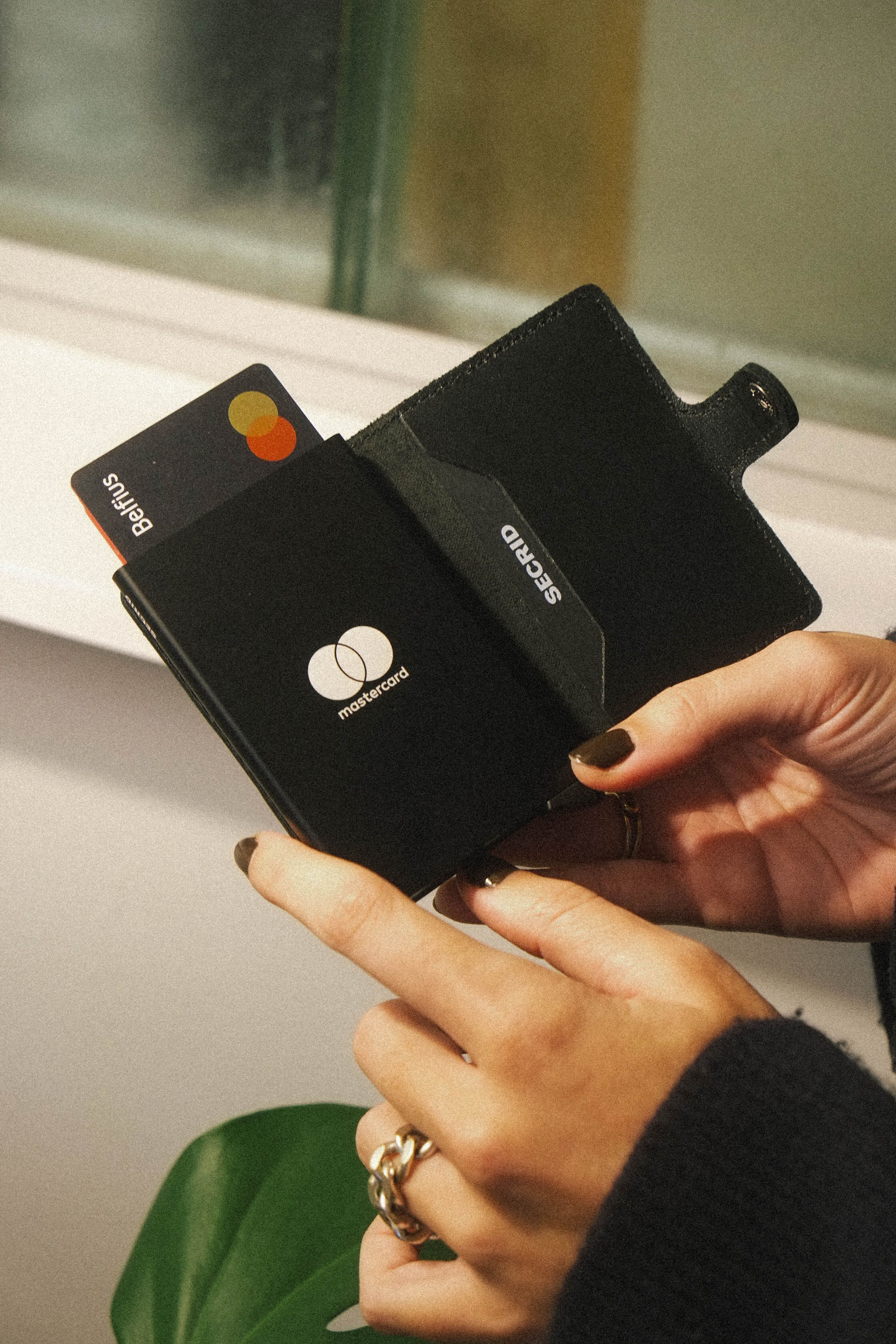 Secrid wallet
