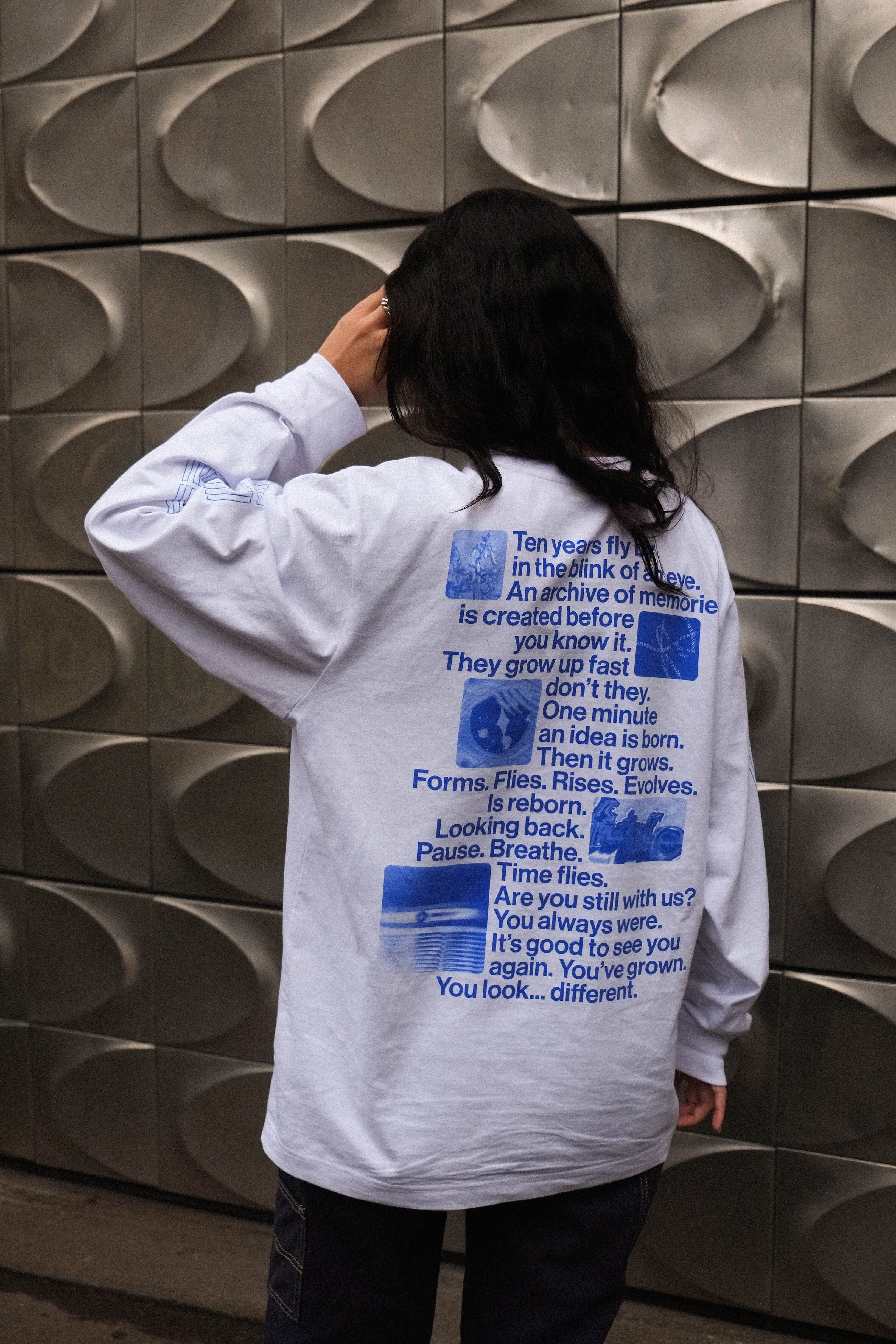 Long sleeve oversized T-shirt