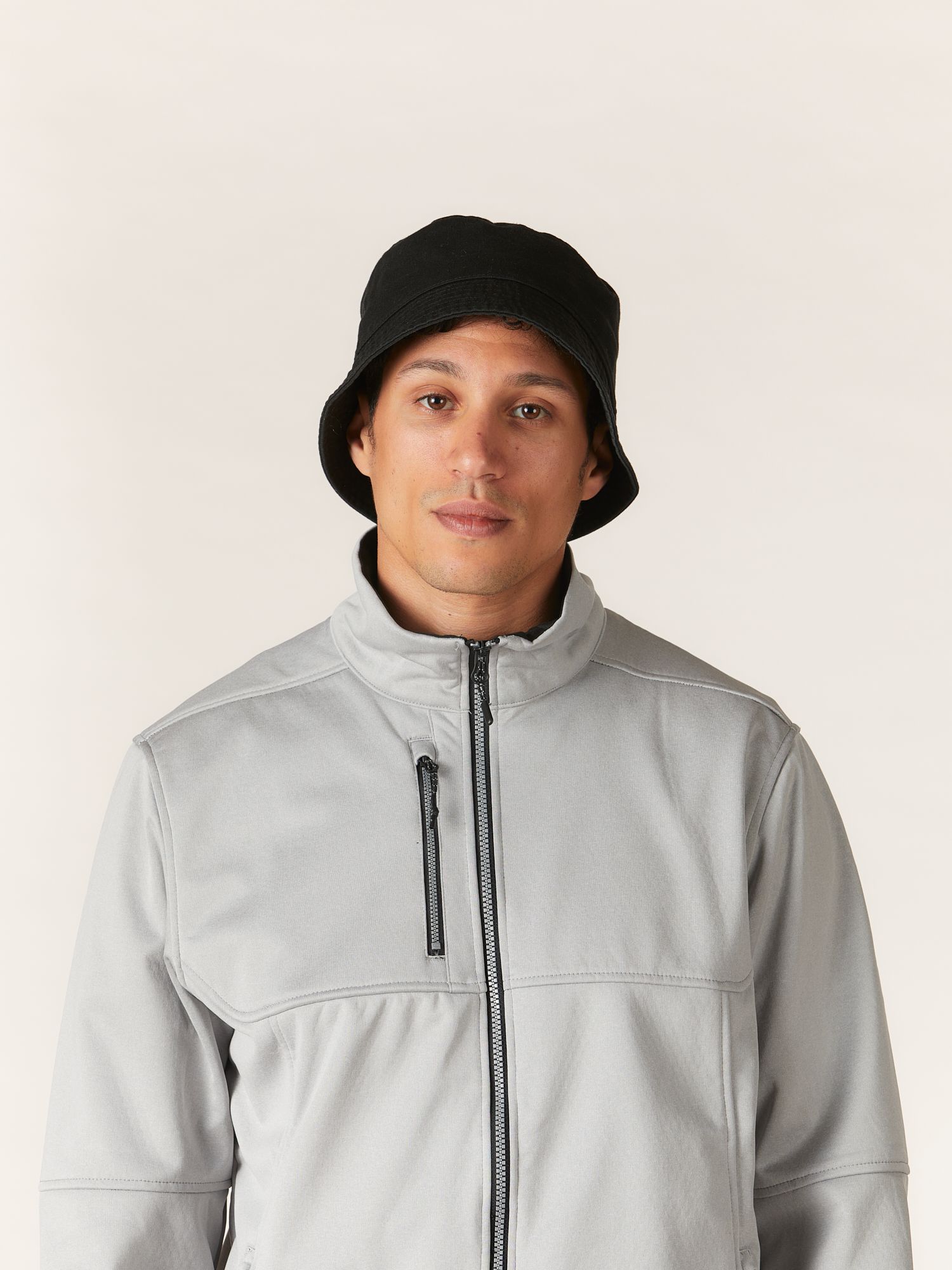 MERCHERY_Bucket_hat_black_front_054fa57f81.jpg