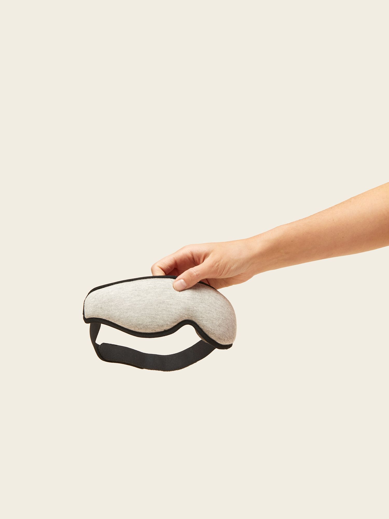 MERCHERY_Eye mask_grey_holding_2.jpg