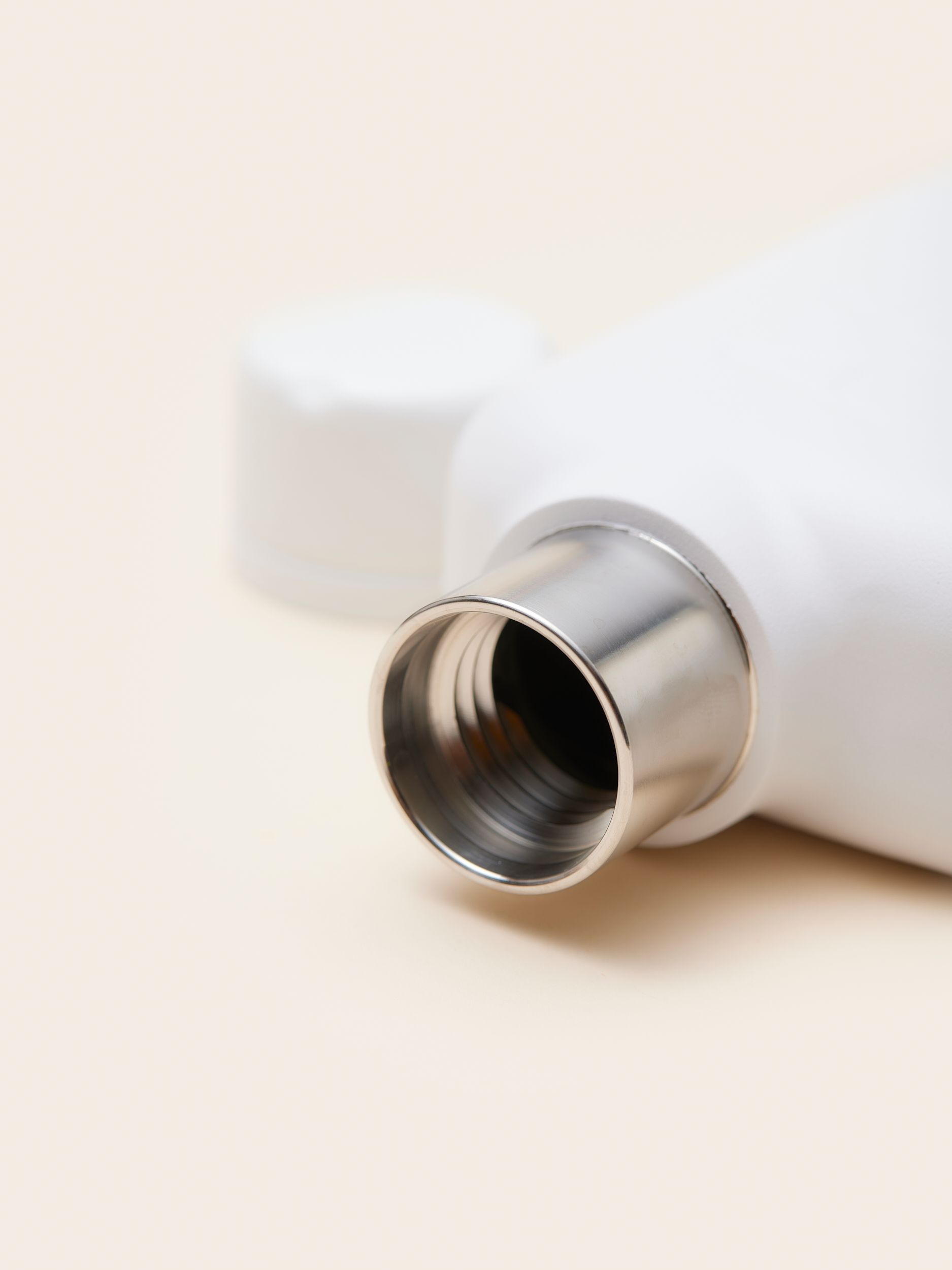 MERCHERY_Memobottle_stainless_steel_A6_closeup_dd0632d616.jpg