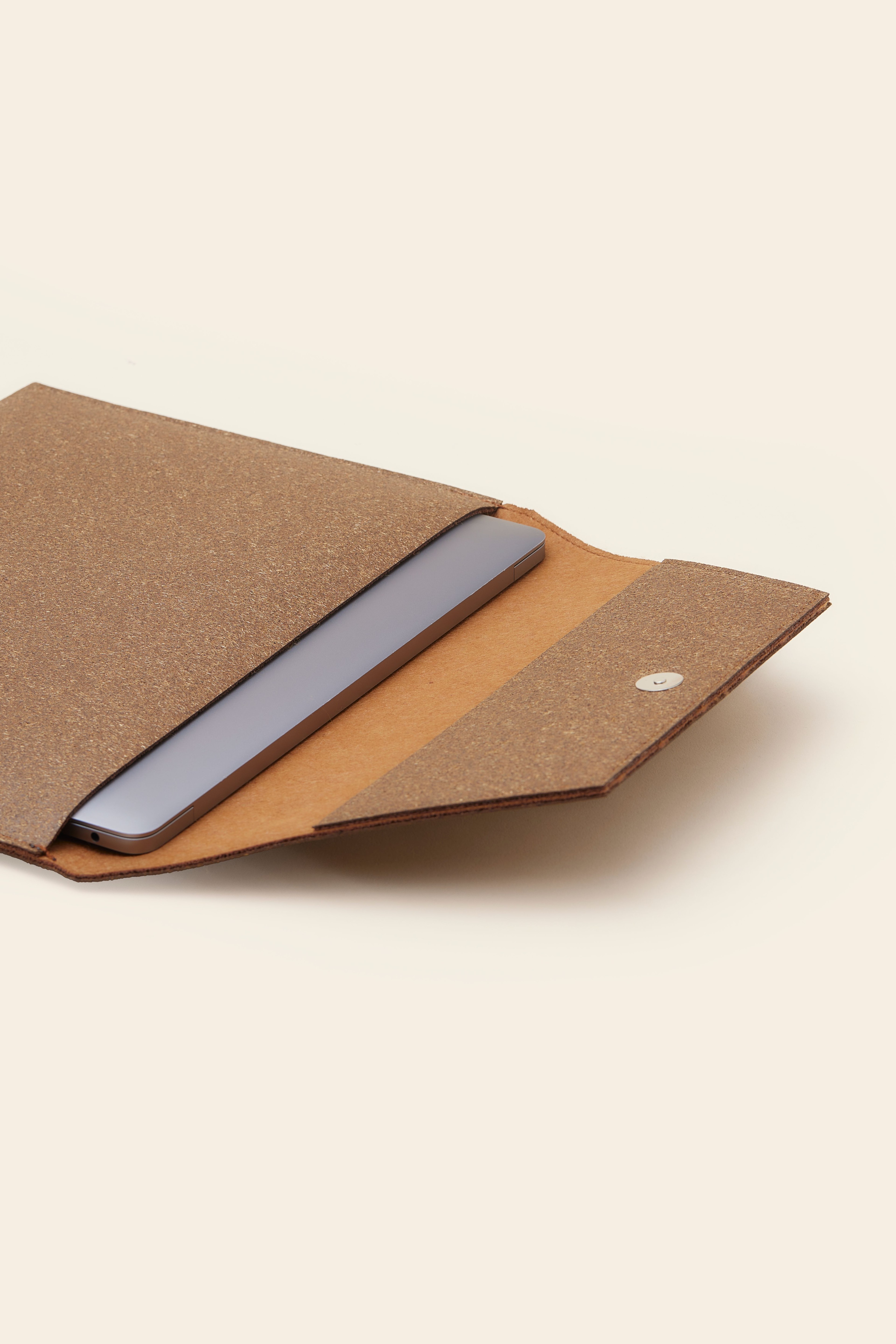 Palm_laptop_case_Palm_MERCHERY_DEC_234477_1_23cb4f6d9d.jpg