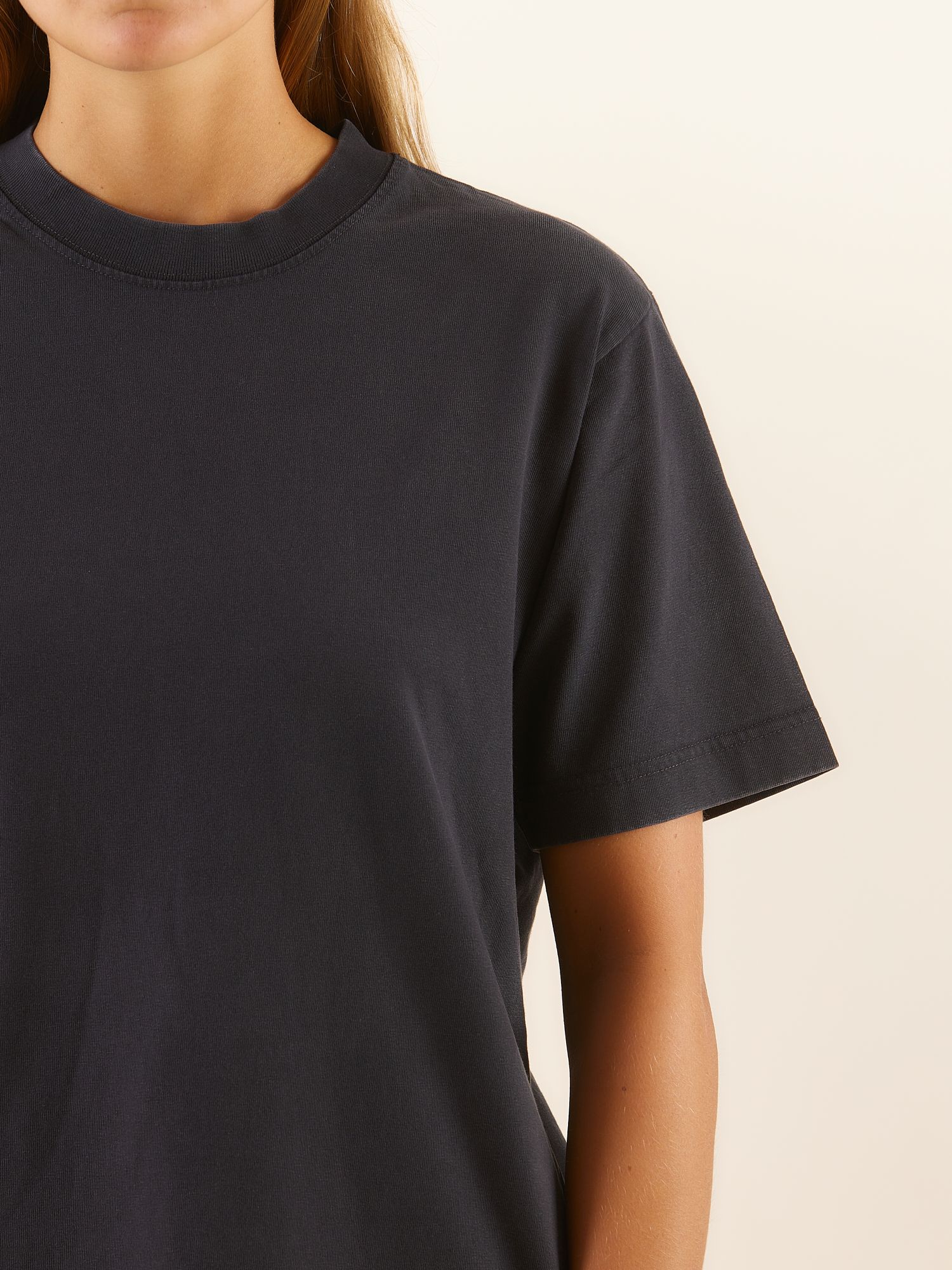 Vintage_oversized_T_shirt_MERCHERY_SEPT_24_1667_G_Dyed_Black_Rock_Details_1_80e82c867e.jpg