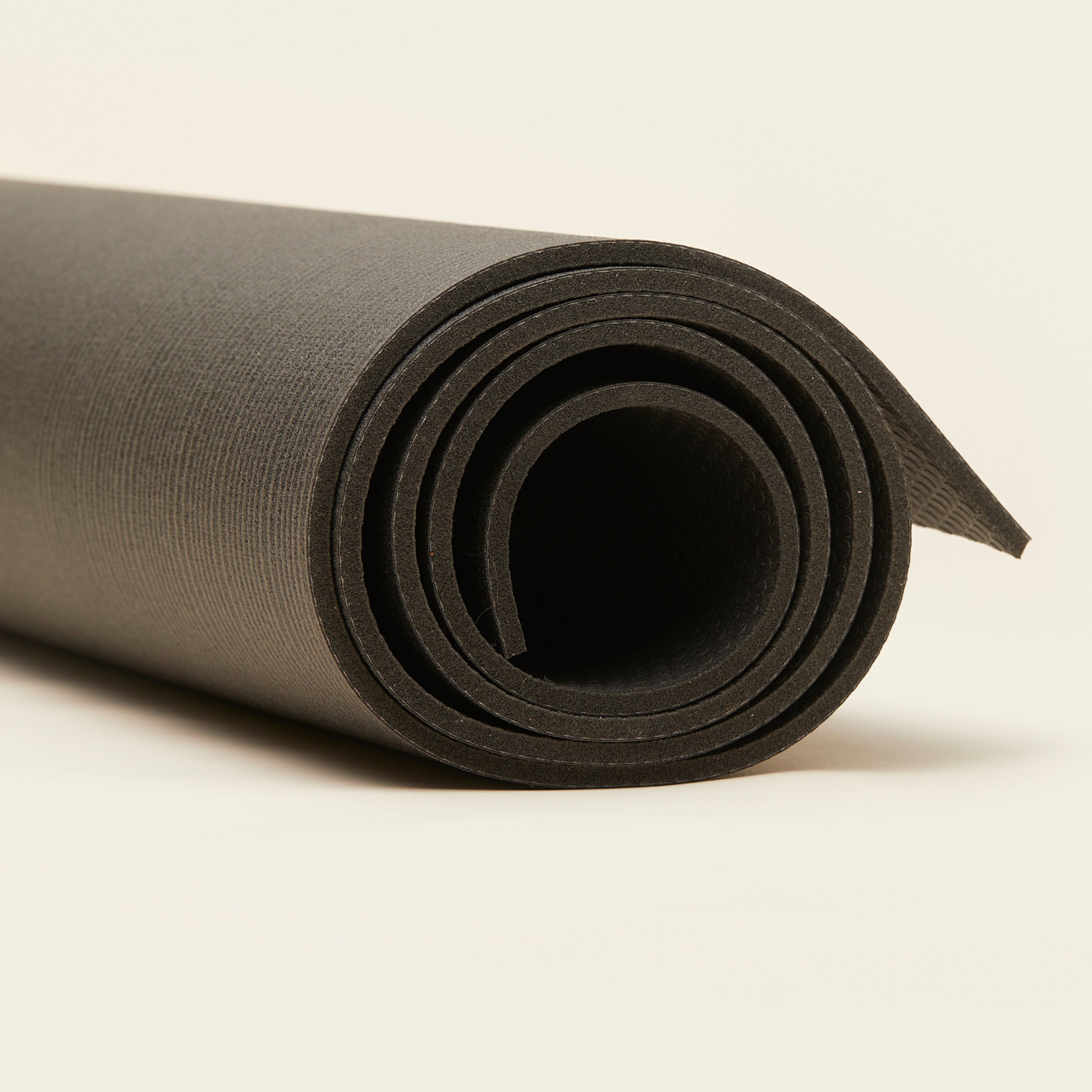 manduka_yoga1.jpg