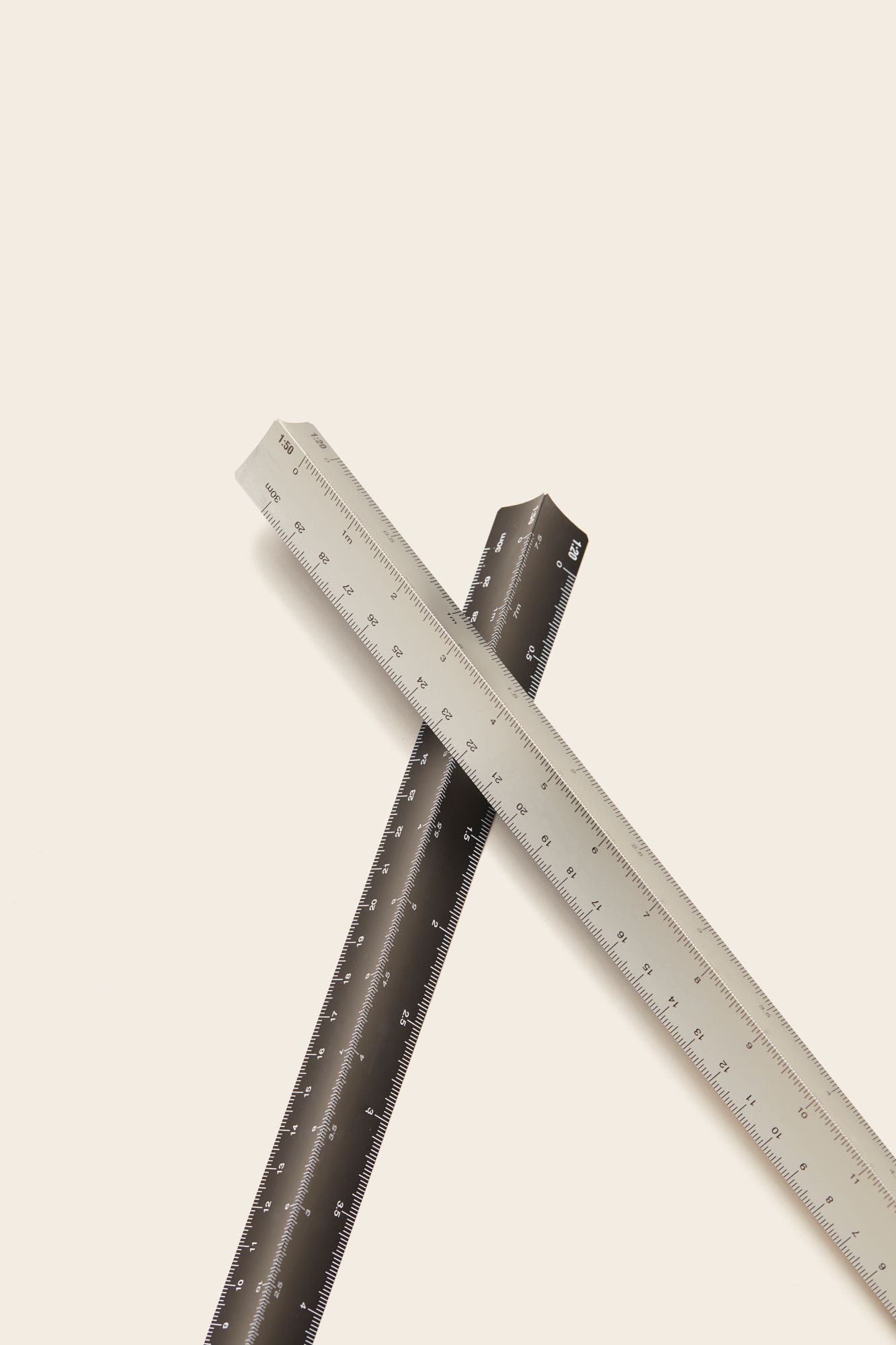 triangle_ruler_MERCHERY_NOVEMBER_20218264clean_1_66f7ae2584.jpg