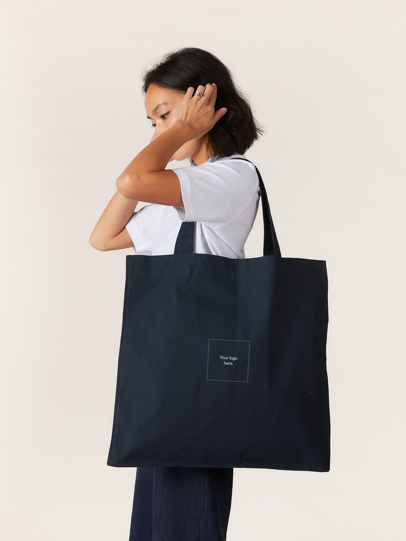 MERCHERY_Square tote_Navy_1 1.jpg