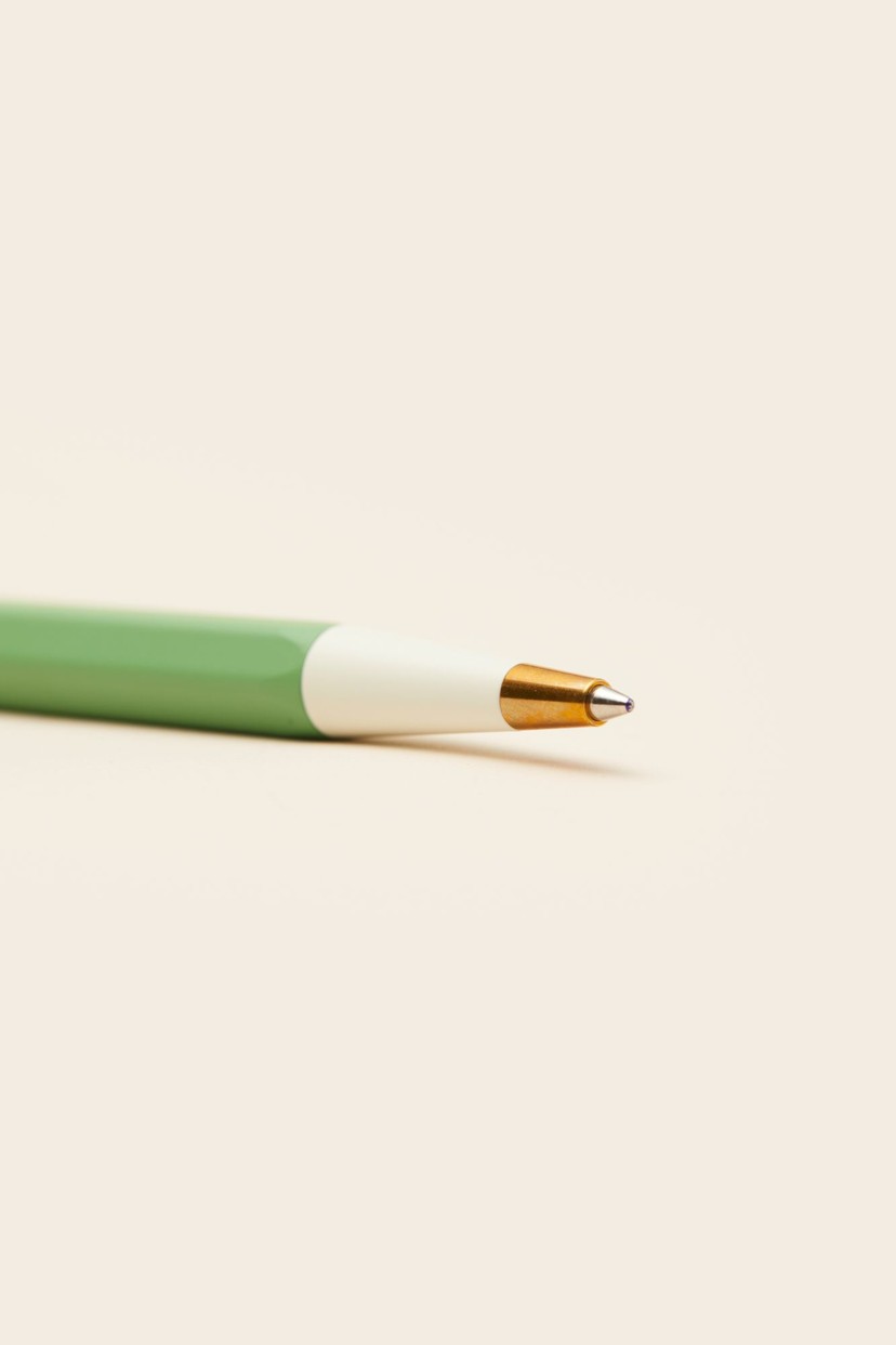 MERCHERY_Twist action pen_details.jpg