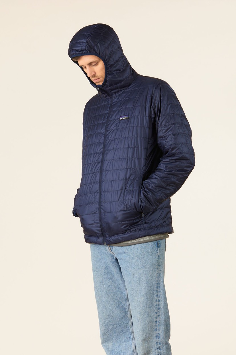 Patagonia puff hoodie
